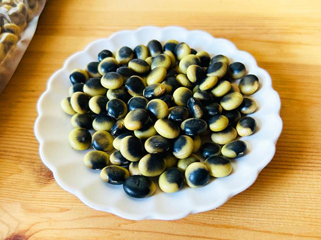 農薬不使用･無堆肥･無肥料自然栽培自家採種くらかけ豆